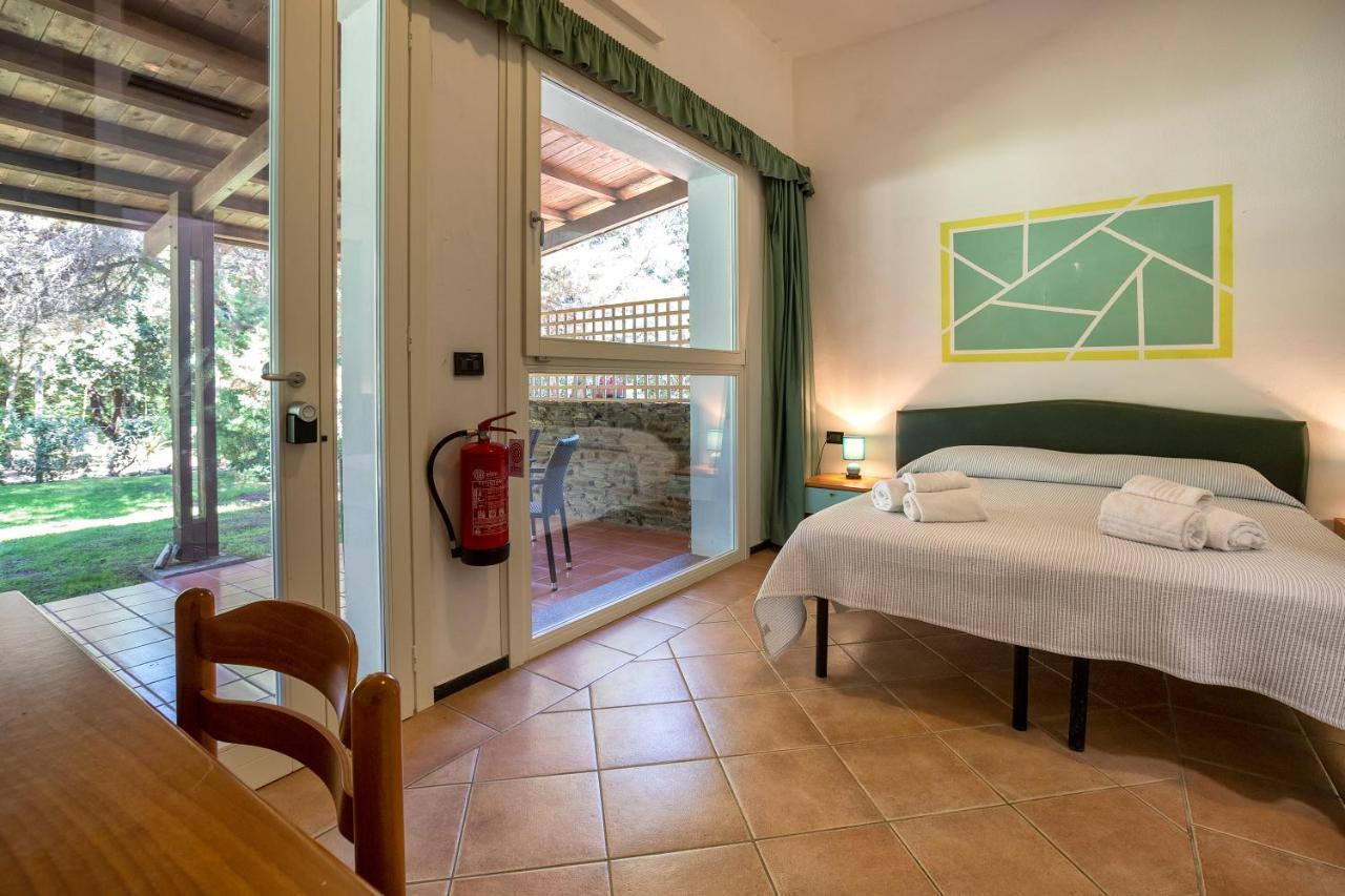 Residence Le Vele Stintino Exterior photo