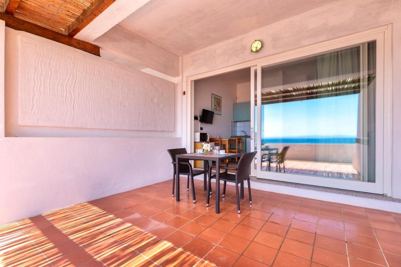Residence Le Vele Stintino Exterior photo