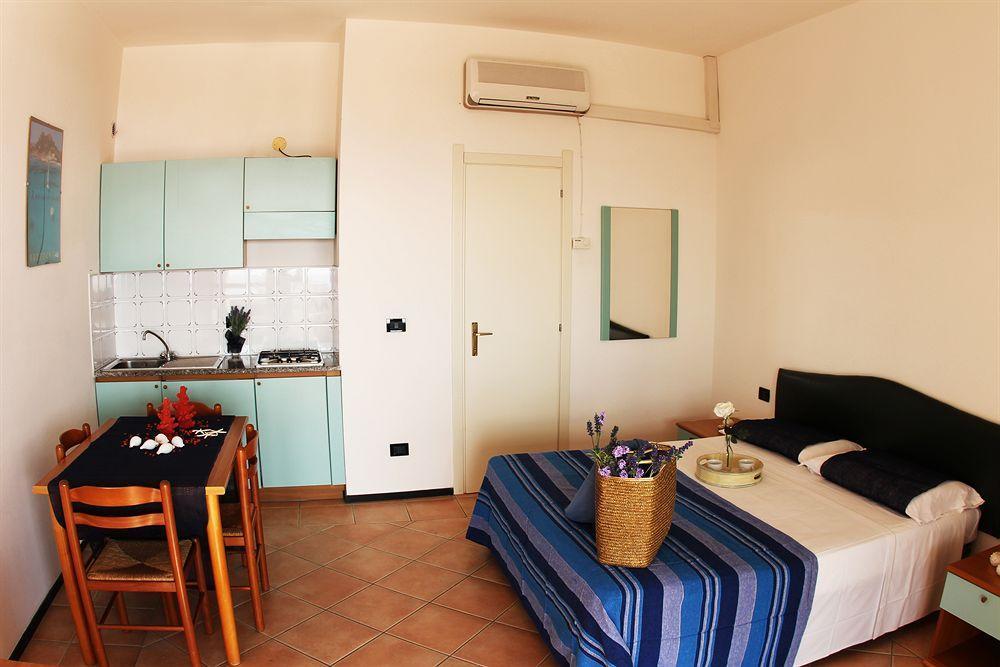 Residence Le Vele Stintino Exterior photo