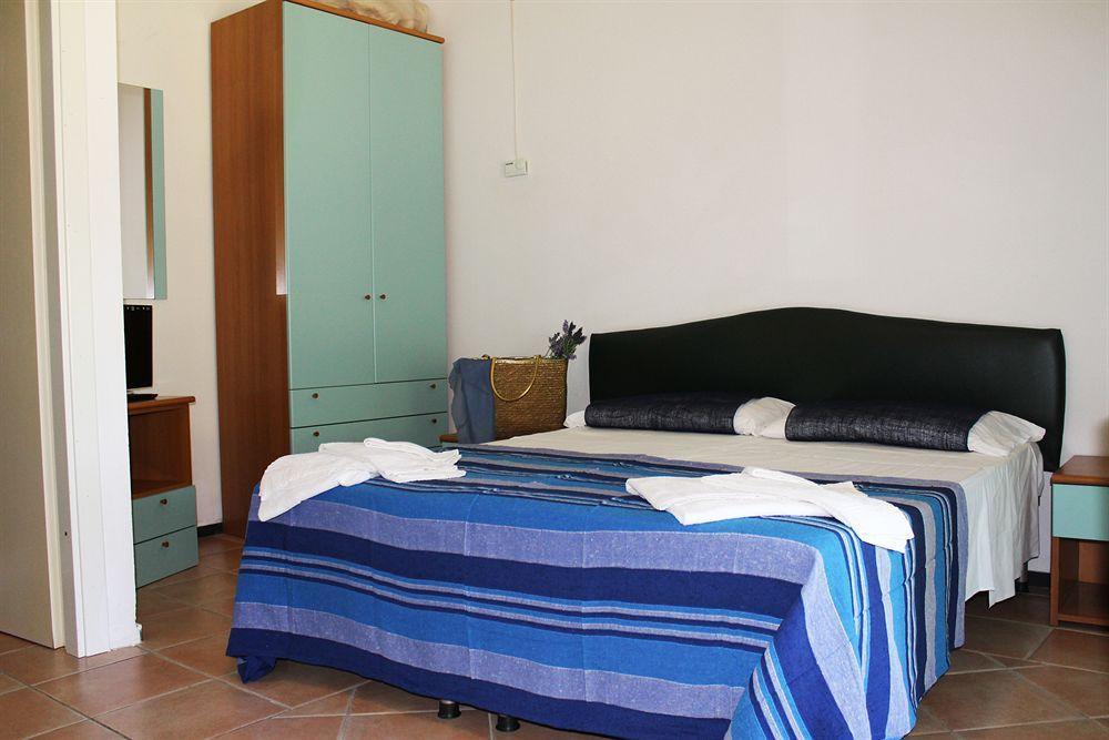 Residence Le Vele Stintino Exterior photo