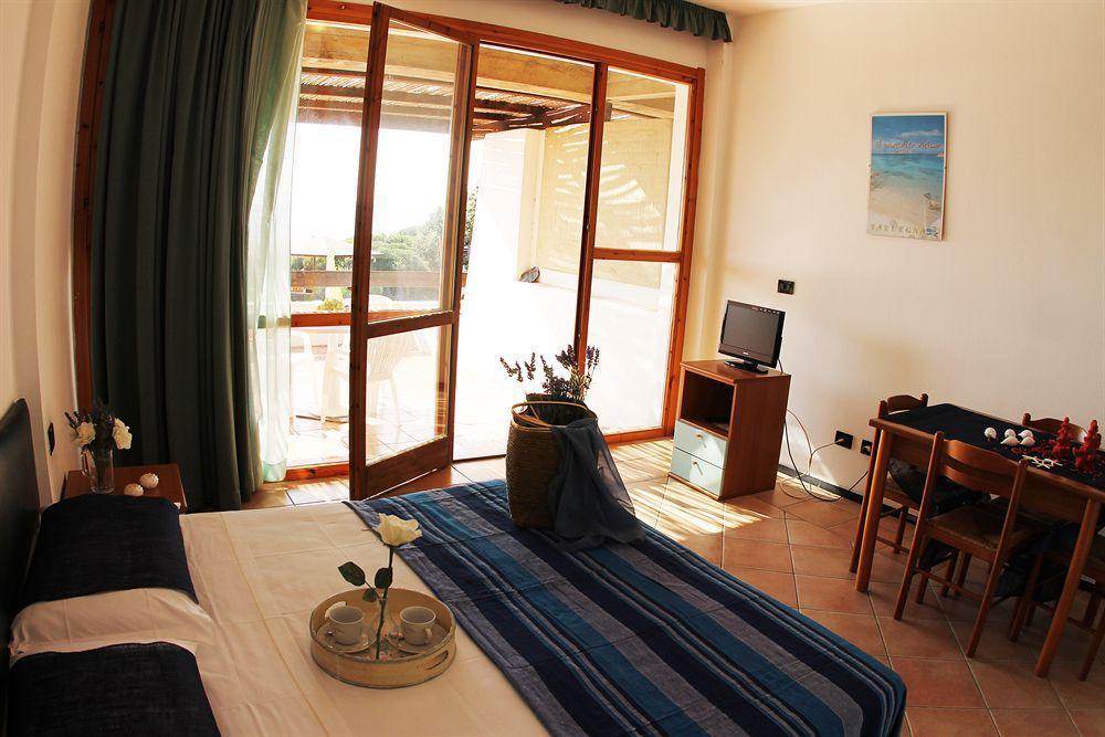 Residence Le Vele Stintino Exterior photo
